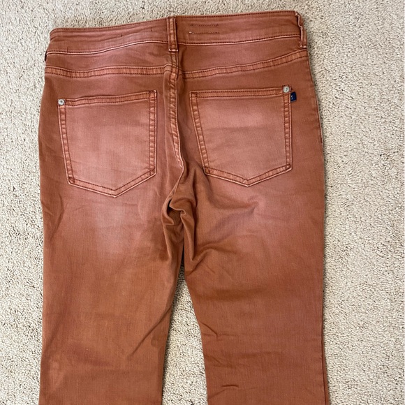 Anthropologie Pilcro The Icon Flare Jeans in Rust Women’s Size 27 Pants - Picture 5 of 12
